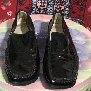 Well loved Tods Driving Loafers